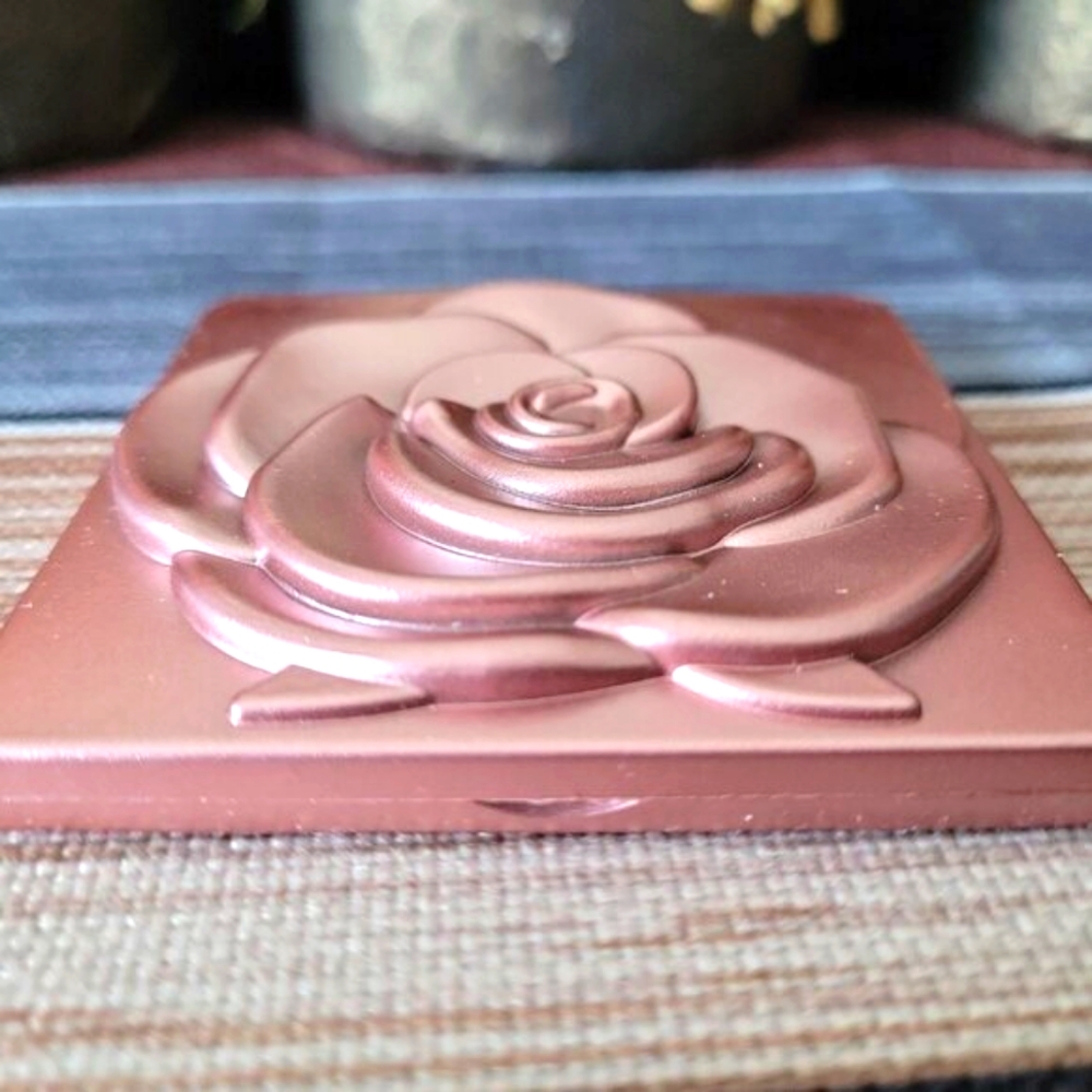 ๐นElegant Pink Rose Design Compact Pocket Makeup Mirror Normal & Magnifying - Picture 9 of 11